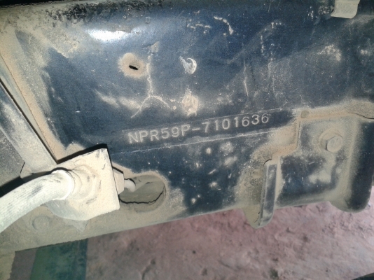 ขาย 6 ล้อ ISUZU NPR 115 กระบะยาว5 เมตร ขาย 6 ล้อ ISUZU NPR 115 กระบะยาว5 เมตร