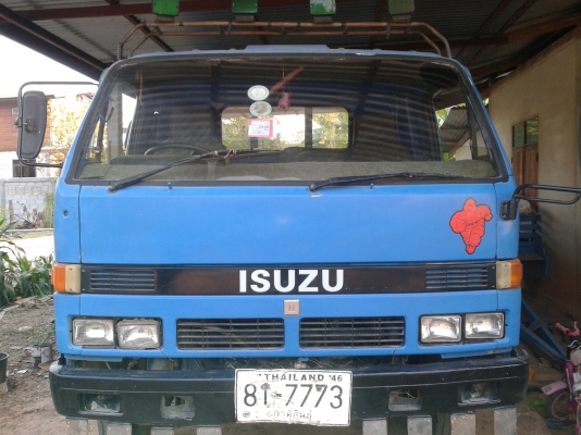 ขาย 6 ล้อ ISUZU NPR 115  กระบะยาว5 เมตร