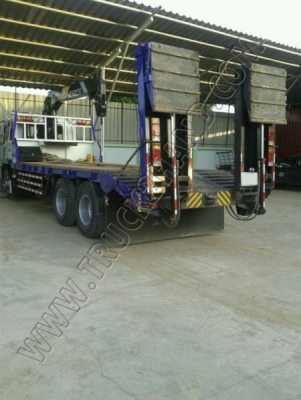 รถเทนเลอร์ ยี่ห้อ MITSUBISHI รุ่น FUSO 220 เทอร์โบ ติดเครน