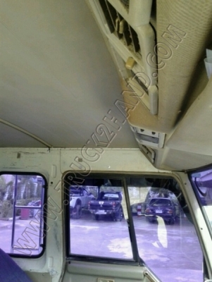 รถเทนเลอร์ ยี่ห้อ MITSUBISHI รุ่น FUSO 220 เทอร์โบ ติดเครน