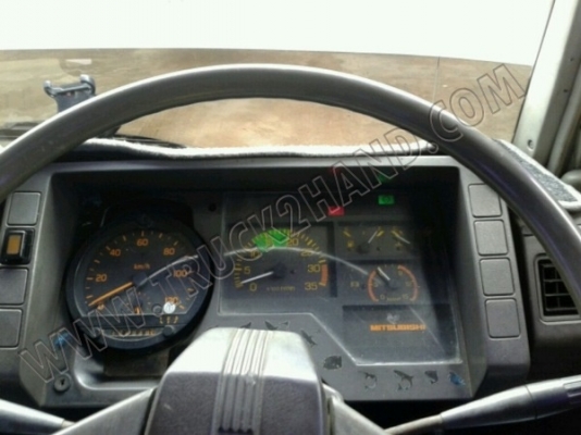 รถเทนเลอร์ ยี่ห้อ MITSUBISHI รุ่น FUSO 220 เทอร์โบ ติดเครน