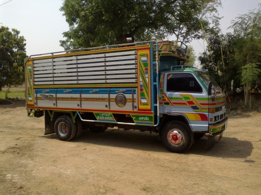 สนใจต่อลองราคากันได้ เครื่อง125แรง โทร0856012417 ขายหกล้อ อีซูซุ NPR  เครื่่อง 4BG1