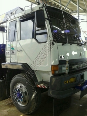 รถบรรทุกเทนเลอร์ ยี่ห้อ MITSUBISHI รุ่น FUSO 220 เทอร์โบ ติดเครน