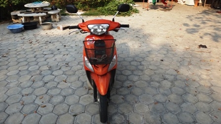 มีโอ สีส้ม ปี47 รถบ้าน100\%ครับ มีโอ สีส้ม ปี47 รถบ้าน100\%ครับ