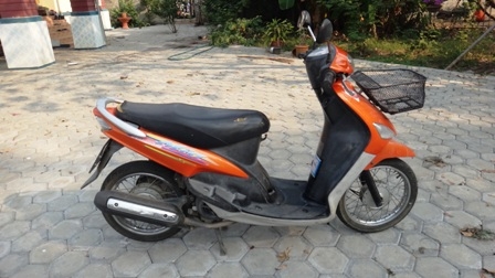 มีโอ สีส้ม ปี47 รถบ้าน100\%ครับ