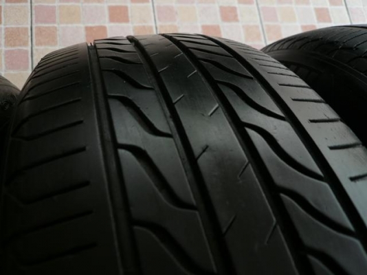 ขายยาง MICHELIN LC----195-60-15----สวยๆ (1ชุด)