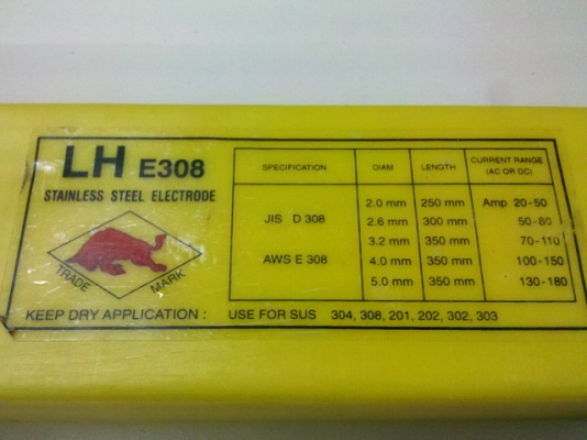 ลวดเชื่อม Stainless LH E308 ขนาด 4.0 mm. กล่องละ 5 Kg. ลวดเชื่อม Stainless LH E308 ขนาด 4.0 mm. กล่องละ 5 Kg.