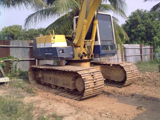 Pc100 L  รุ่น5 s/n14109สภาพพร้อมใช้ เก่านอกเอกสารใบแจ้งจำหน่าย จาก  มอเตอร์เวอร์ เครื่องดีไฟฟ้าอยู่ ราคา 980,000