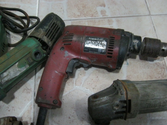 เครื่องมือช่าง สว่าน หินเจียร จมน้ำ ขายเหมาหมดกอง