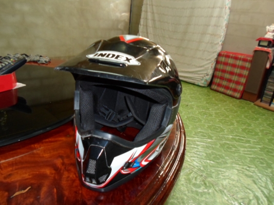 ขายเสื้อเกราะอ่อนFOX + หมวกกันน๊อคINDEX มือสองสภาพดีมาก ขายเสื้อเกราะอ่อนFOX + หมวกกันน๊อคINDEX มือสองสภาพดีมาก