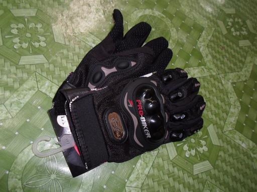 ขายเสื้อเกราะอ่อนFOX + หมวกกันน๊อคINDEX มือสองสภาพดีมาก ขายเสื้อเกราะอ่อนFOX + หมวกกันน๊อคINDEX มือสองสภาพดีมาก