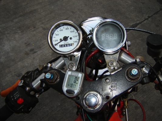 Honda Wing 200c ทะเบียนโอนได้ Honda Wing 200c ทะเบียนโอนได้