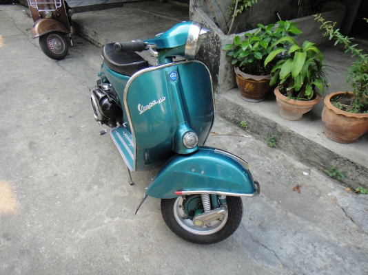 ขายเวสป้า 64