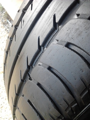 ขายยาง205/55/16 ปี 0811 GOODYEAR NCT5 1 คู่  ราคา :  1,400.00  บาท