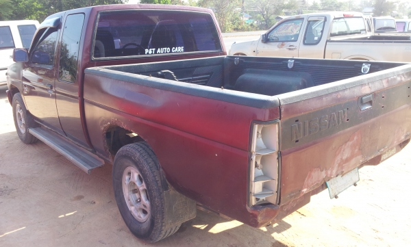 ขาย Nissan big M King -Cab ปี 38 หน้าเดิม บางทั้งคัน ขาย Nissan big M King -Cab ปี 38 หน้าเดิม บางทั้งคัน