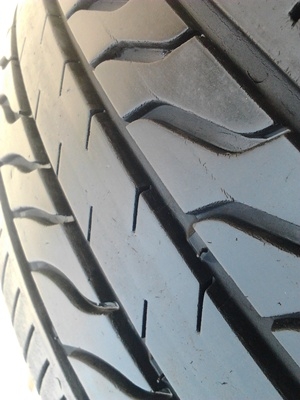 ขายยาง205/55/16 ปี 10/2เส้น+11/2เส้น MICHERLIN PRIMACY Lc 1 ชุด  ราคา :  2,500.00  บาท