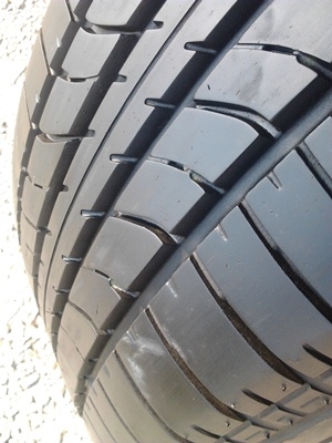 ขายยาง205/55/16 ปี 3412 BRIDGESTONE TURANZA ER30 1ชุด  ราคา :  4,500.00  บาท