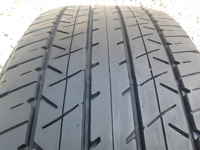 ขายยาง215/60/16 ปี 3111 BRIDERTONE TURANZA ER33 1 ชุด   ราคา :  2,600.00  บาท