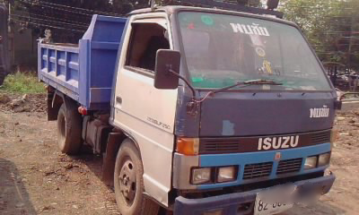 ขายรถบรรทุกหกล้อดั๊มพ์ ISUZU NKR เครื่อง 110 แรง เอกสารสัญญาซื้อขาย ไม่มีทะเบียน