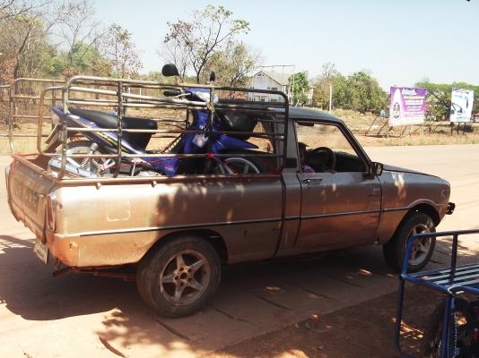 คอกเหล็ก MAZda 1000