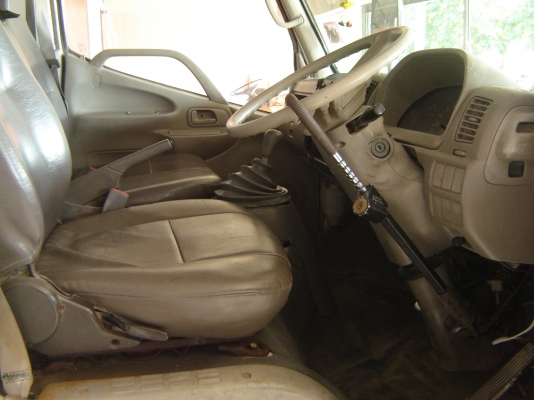 HINO DUTRO 4ล้อ เครื่อง100แรงม้า ปี47 รถห้าง ไมล์น้อย