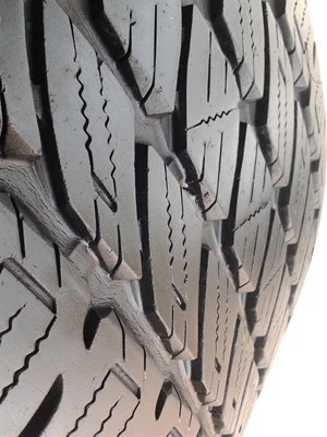 ขายยาง265/60/18 ปี 2510 NITTO DURA GRAPLER (JAPAN) 1 ชุด