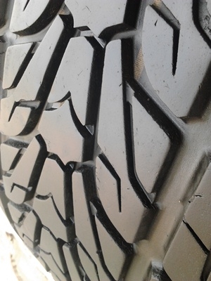 ขายยาง275/45/20 ปี 3409 ROADIAN HP NEXEN (เกาหลี) 1 ชุด