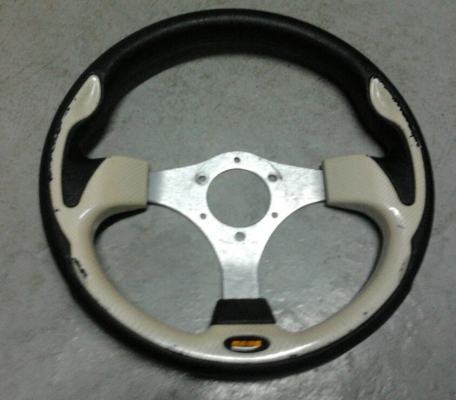 ขายพวงมาลัย