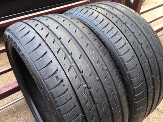 ยางคู่ Toyo 245 35 19 สิ้นปี12 ดอกสวย ใช้ยาว ยางคู่ Toyo 245 35 19 สิ้นปี12 ดอกสวย ใช้ยาว