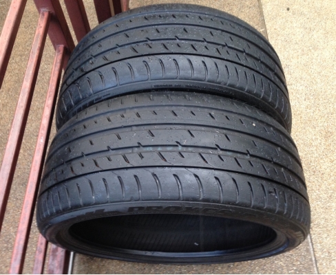 ยางคู่ Toyo 245 35 19 สิ้นปี12 ดอกสวย ใช้ยาว ยางคู่ Toyo 245 35 19 สิ้นปี12 ดอกสวย ใช้ยาว