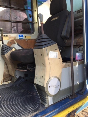 KOBELCO SK200-3 รถซื้อเก่านอกมาปี57 รถใช้งานมาปีเดียว ใช้งานดี รถสวยมาก เอกสารInvoice KOBELCO SK200-3 รถซื้อเก่านอกมาปี57 รถใช้งานมาปีเดียว ใช้งานดี รถสวยมาก เอกสารInvoice