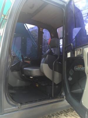 KOBELCO SK200-8 YN11 8,XXX ชั่วโมง เล่มทะเบียนครบ รถสวย ใช้งานดีมาก