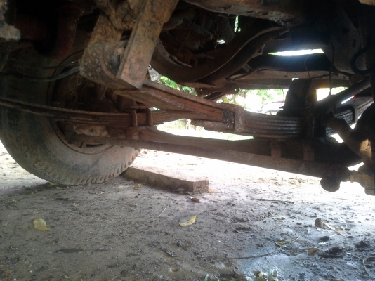 จองแล้ว พร้อมเปลี่ยนหัวให้สวยๆครับอีแต๋น ยันมาร์ 14 แรง เครื่องยังใหม่มาก(แค่เครื่องก็คุ้มแล้วครับ)  เกียร์อีซูซุ 100 ช่วงล่างโตโยต้า ไดน่า สตาร์ทมือ