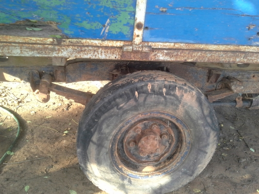 จองแล้ว พร้อมเปลี่ยนหัวให้สวยๆครับอีแต๋น ยันมาร์ 14 แรง เครื่องยังใหม่มาก(แค่เครื่องก็คุ้มแล้วครับ)  เกียร์อีซูซุ 100 ช่วงล่างโตโยต้า ไดน่า สตาร์ทมือ