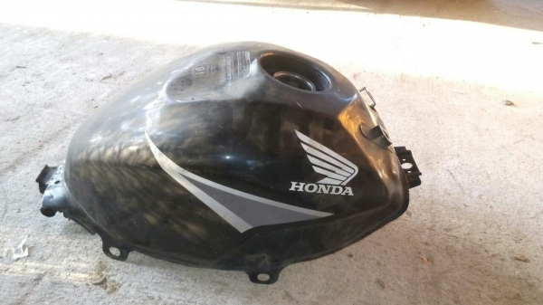 ขายถังน้ำมัน cbr 250 หัวฉีด ตามสภาพ