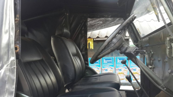 รถ jeep โฟวิวเครื่องอีซุ2800 ccเครื่องดี ภาษีไม่ขาด รถพร้อมใช้งาน เอกสารพร้อมโอน