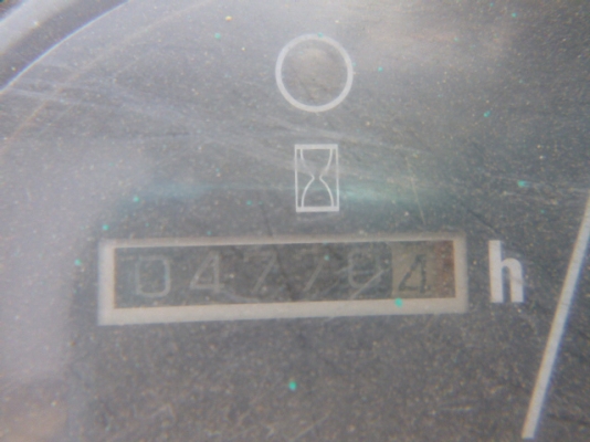 PC30R-8 แทรคเหล็ก หัวเก๋ง ไลน์หัวเจาะ