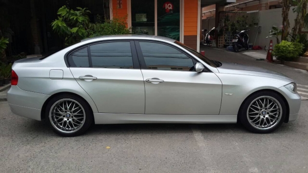 sell bmw e90  ปี06 รถสวย ราคาไม่แพง