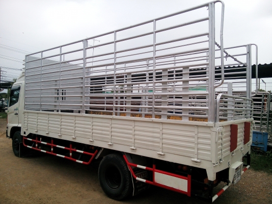 6 ล้อกลาง  *Euro.3*  HINO *ซีรีย์500*  FC9J 150 แรงม้า *คอมมอนเรว*  *ยาว 5.50 ม.*  รถสวยเดิม+สวยจริง * รถห้างแท้ * มีเล่มพร้อม*