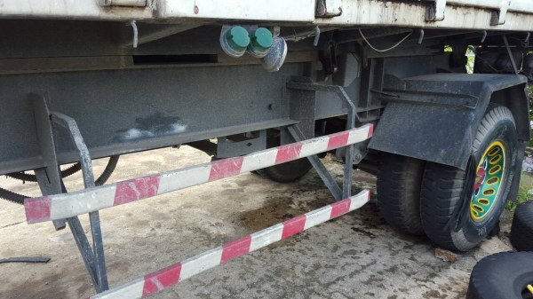 หางดั้มสองเพลา