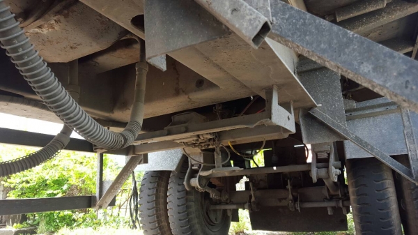 หางดั้มสองเพลา