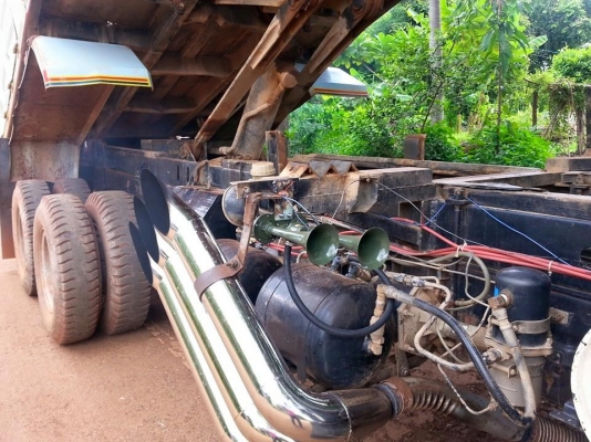 ขายดั้ม2เพลา ร็อกกี้220เทอร์โบอินเตอร์ พ.เพาเวอร์ เบรกทิฟฟี่ ภายในสวย แอร์เย็น เครื่องดีแคชซีสวย ยางดี สภาพพร้อมใช้งาน เอกสารพร้อมโอน สนใจโทร 090-8588220คุณนะ 093-3258446คุณบิว ID:narong498 หรือเข้าดูสินค้าอื่นๆได้ที่ www.truck.in.th/498 หรือเพจFacebook ณ