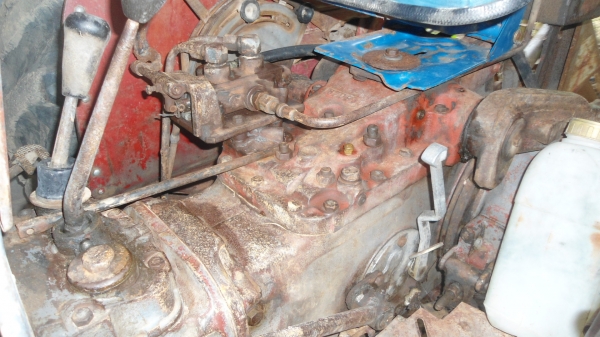 ขายครับรถไถแม็คซี สวยๆเดิมๆ พร้อมใช้ใช้งานใด้ดี เครื่องดีครับ