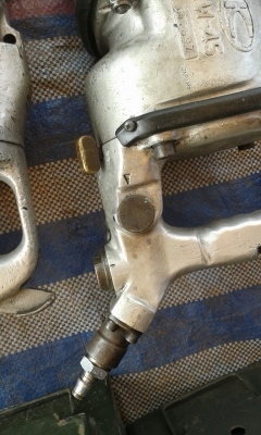 บ็อกลม 1 นิ้วแจแปน/โคเคนสภาพสมบูรณ์เดิมๆพร้อมใช้งานครับ มี 2 ตัวครับ โคเคนแจแปนขนาด 1 นิ้วครับไม่รั่วครับแรงๆครับรุ่นนี้ราคานี้คุ้มมากครับ บ็อกลม 1 นิ้วแจแปน/โคเคนสภาพสมบูรณ์เดิมๆพร้อมใช้งานครับ มี 2 ตัวครับ โคเคนแจแปนขนาด 1 นิ้วครับไม่รั่วครับแรงๆครับรุ่นนี้ราคานี้คุ้มมากครับ