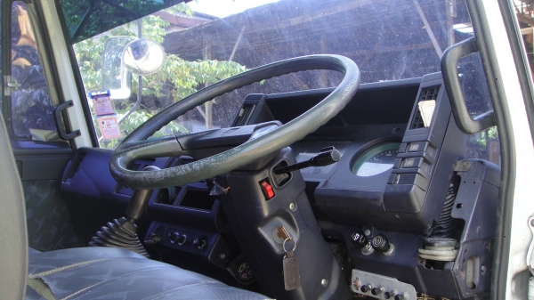 หัว ROCKY เก่านอก สวยเดิมๆ อุปกรณ์ครบยกใส่รถวิ่งได้เลย ราคาถูก หัว ROCKY เก่านอก สวยเดิมๆ อุปกรณ์ครบยกใส่รถวิ่งได้เลย ราคาถูก