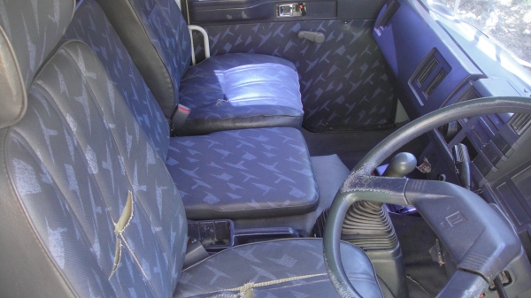 หัว ROCKY เก่านอก สวยเดิมๆ อุปกรณ์ครบยกใส่รถวิ่งได้เลย ราคาถูก หัว ROCKY เก่านอก สวยเดิมๆ อุปกรณ์ครบยกใส่รถวิ่งได้เลย ราคาถูก