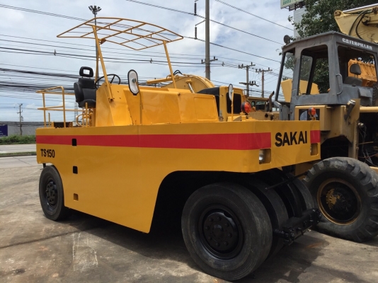 ขายด่วนรถบดล้อยาง9ล้อ SAKAI TS150 ยางใหม่ พร้อมใช้งาน เล่มทะเบียน