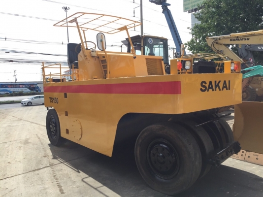 ขายด่วนรถบดล้อยาง9ล้อ SAKAI TS150 ยางใหม่ พร้อมใช้งาน เล่มทะเบียน
