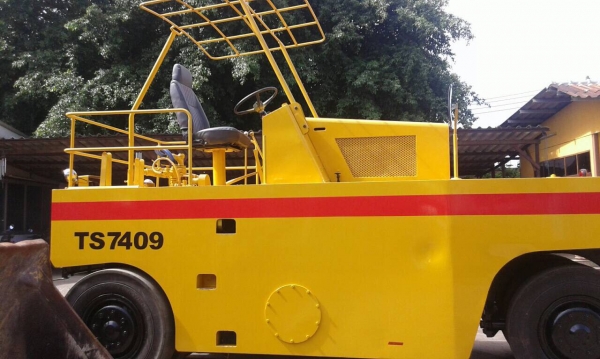 ขายด่วนรถบดล้อยาง9ล้อ SAKAI TS150 ยางใหม่ พร้อมใช้งาน เล่มทะเบียน