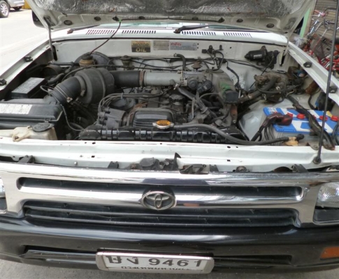 TOYOTA สี่ประตูโรงงานแท้ ขาย 82000 บาทครับ TOYOTA สี่ประตูโรงงานแท้ ขาย 82000 บาทครับ